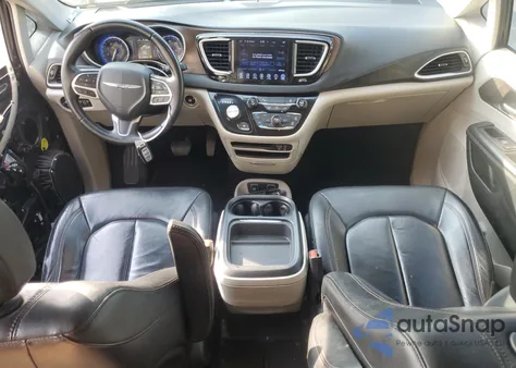 2017 Chrysler Pacifica Touring L from USA, damaged, VIN 2C4RC1BG6HR661483